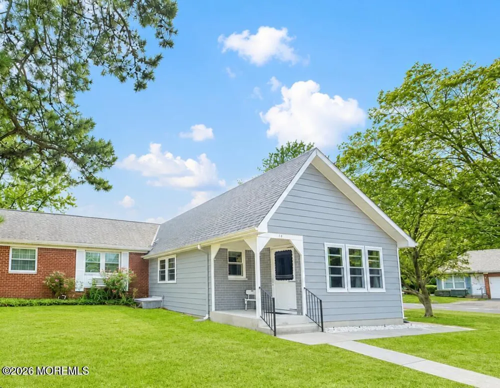 1 Hale Lane Whiting, NJ 08759