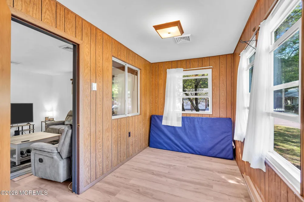 1 Hale Lane Whiting, NJ 08759