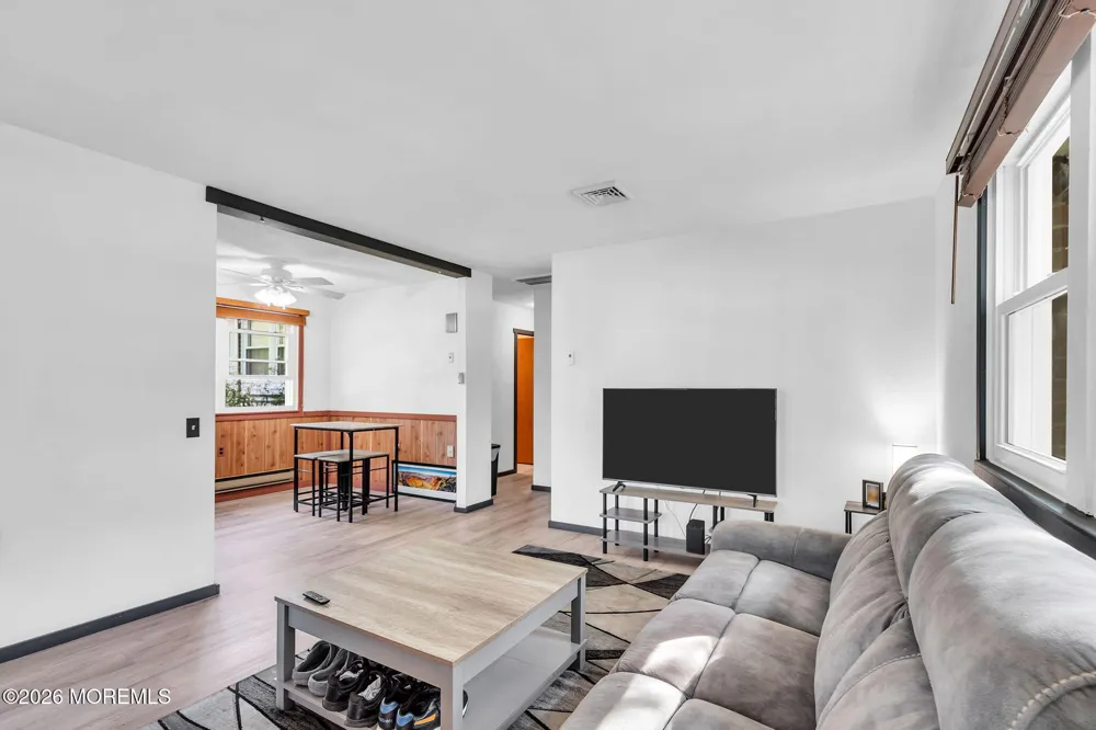 1 Hale Lane Whiting, NJ 08759