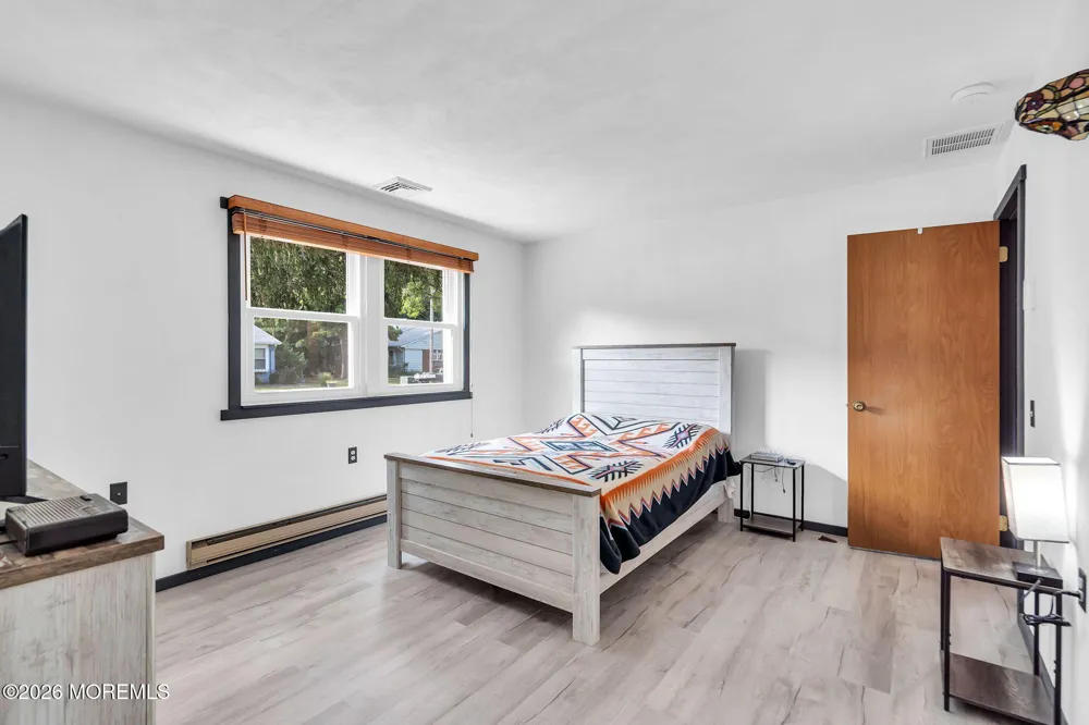 1 Hale Lane Whiting, NJ 08759