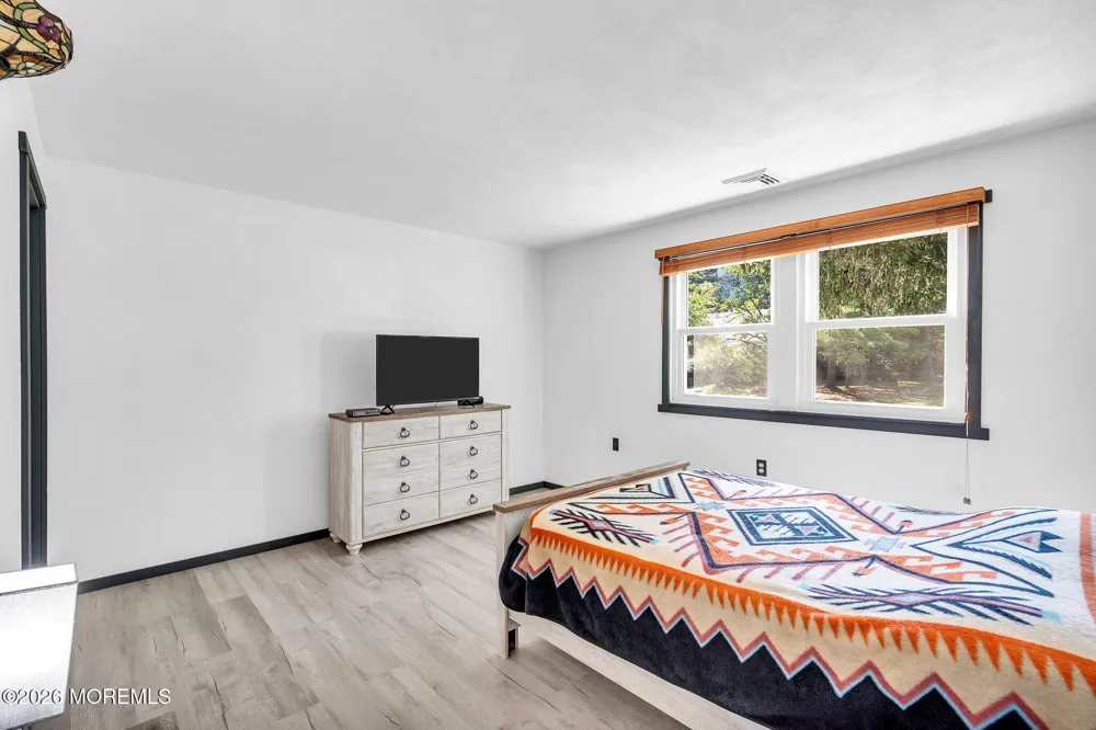 1 Hale Lane Whiting, NJ 08759