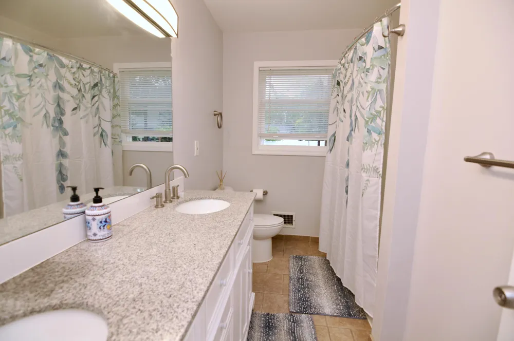 3127 Plymouth Road Ann Arbor City, MI 48105