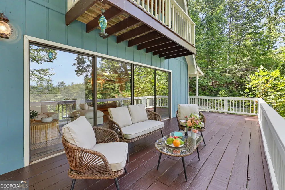 931 Timber Bluff DR Clayton, GA 30525