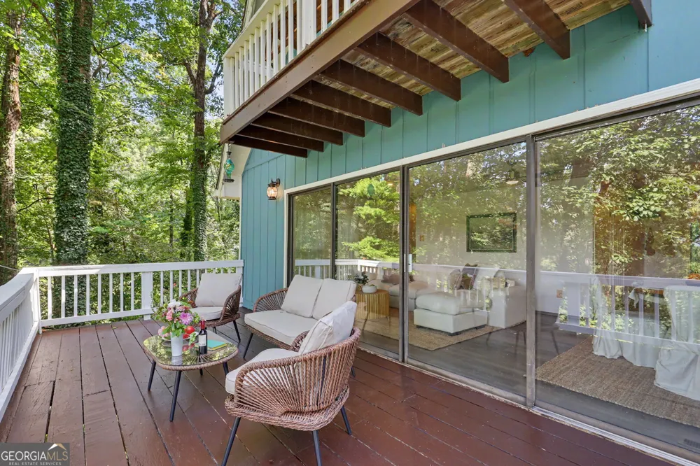 931 Timber Bluff DR Clayton, GA 30525