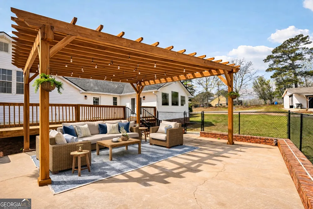 9902 Highway 16 Senoia, GA 30276