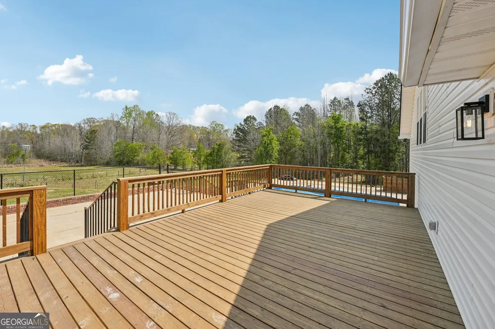 9902 Highway 16 Senoia, GA 30276