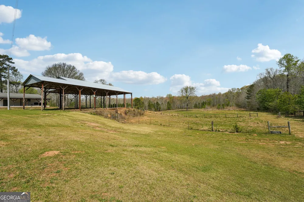 9902 Highway 16 Senoia, GA 30276