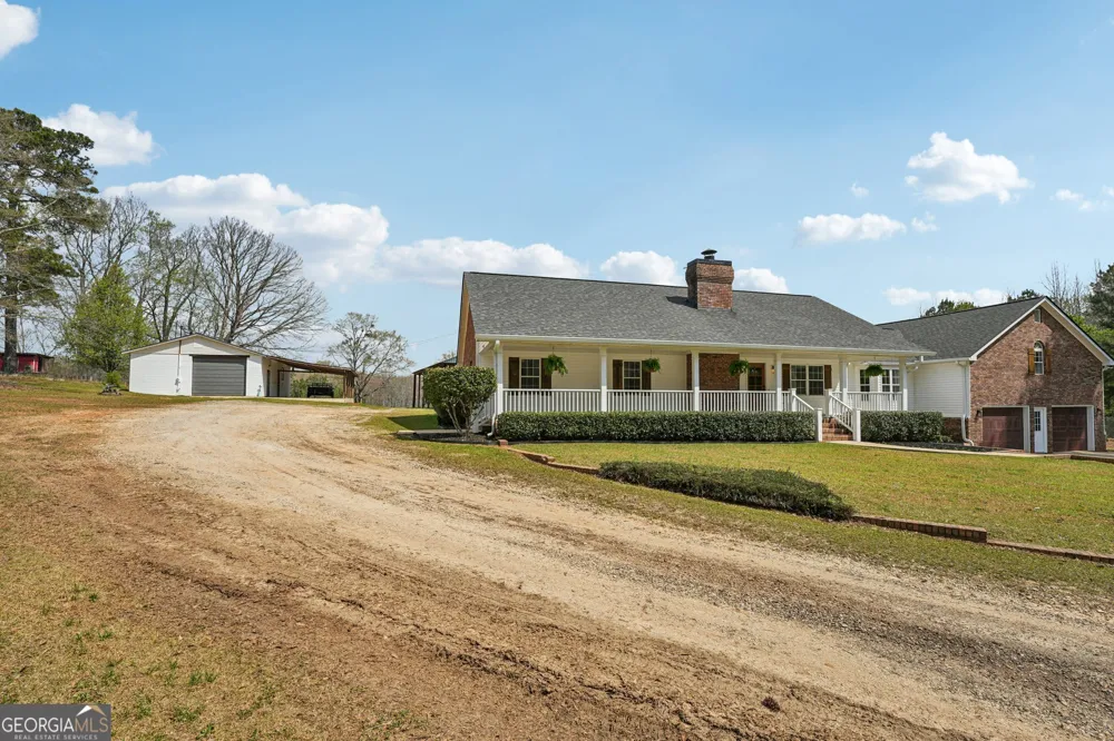 9902 Highway 16 Senoia, GA 30276