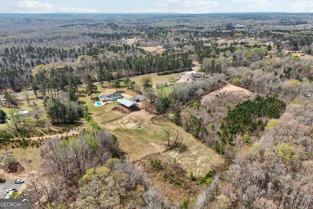 9902 Highway 16 Senoia, GA 30276