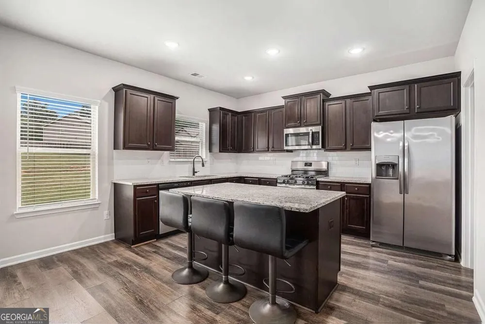 195 Enon Mill LN Atlanta, GA 30331