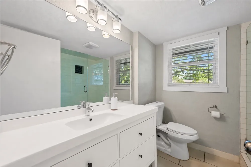 1801 Ohlen Road Austin, TX 78757