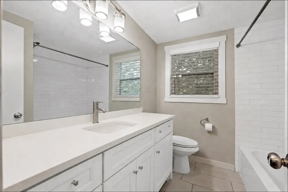 1801 Ohlen Road Austin, TX 78757