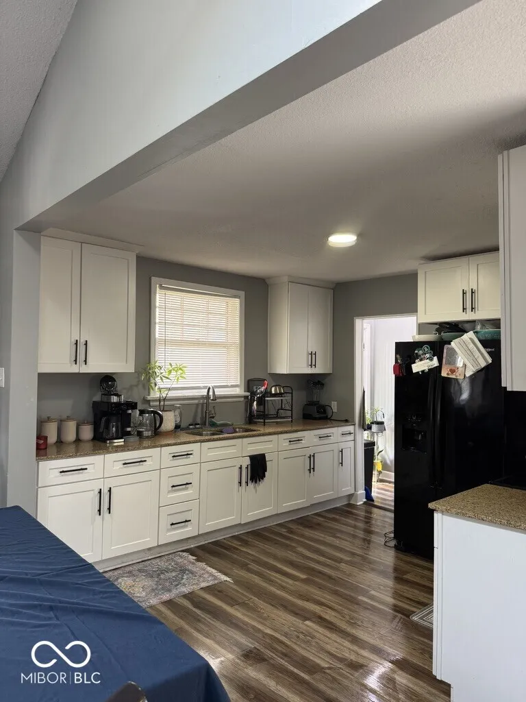2103 S Burlington Drive Muncie, IN 47302