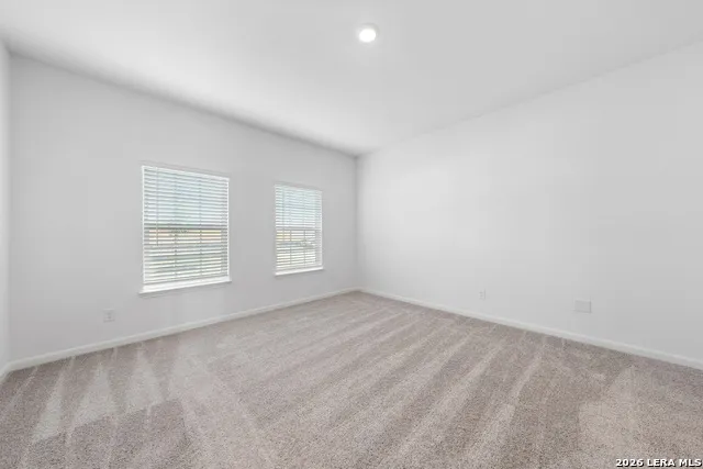 16174 Farmer Lytle, TX 78052