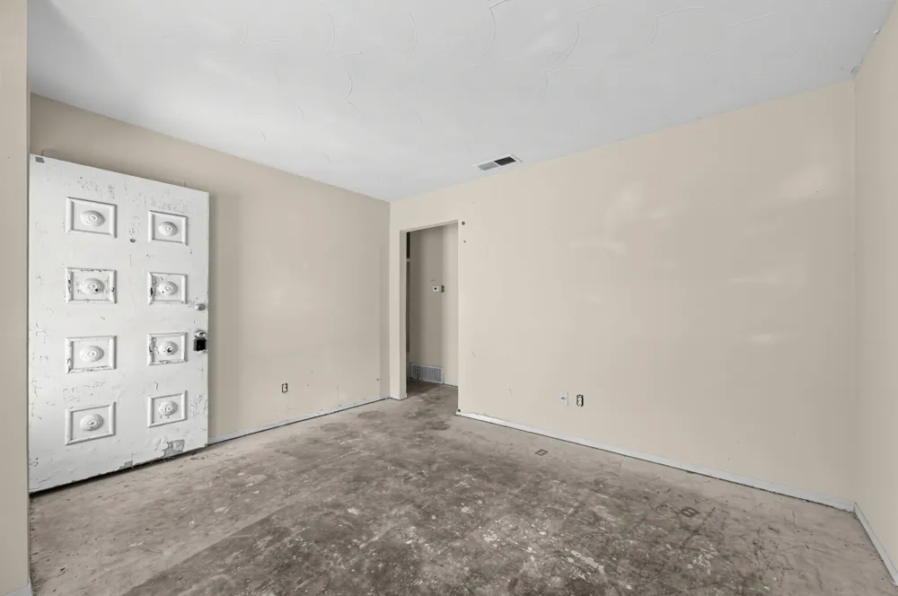 4604 Navajo Trail Balch Springs, TX 75180