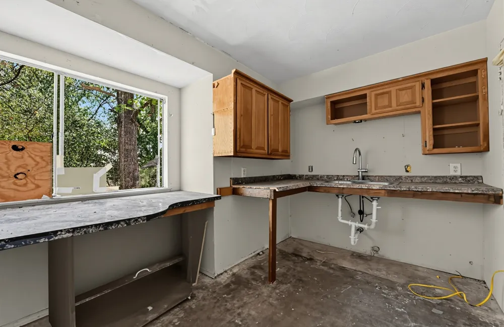 4604 Navajo Trail Balch Springs, TX 75180