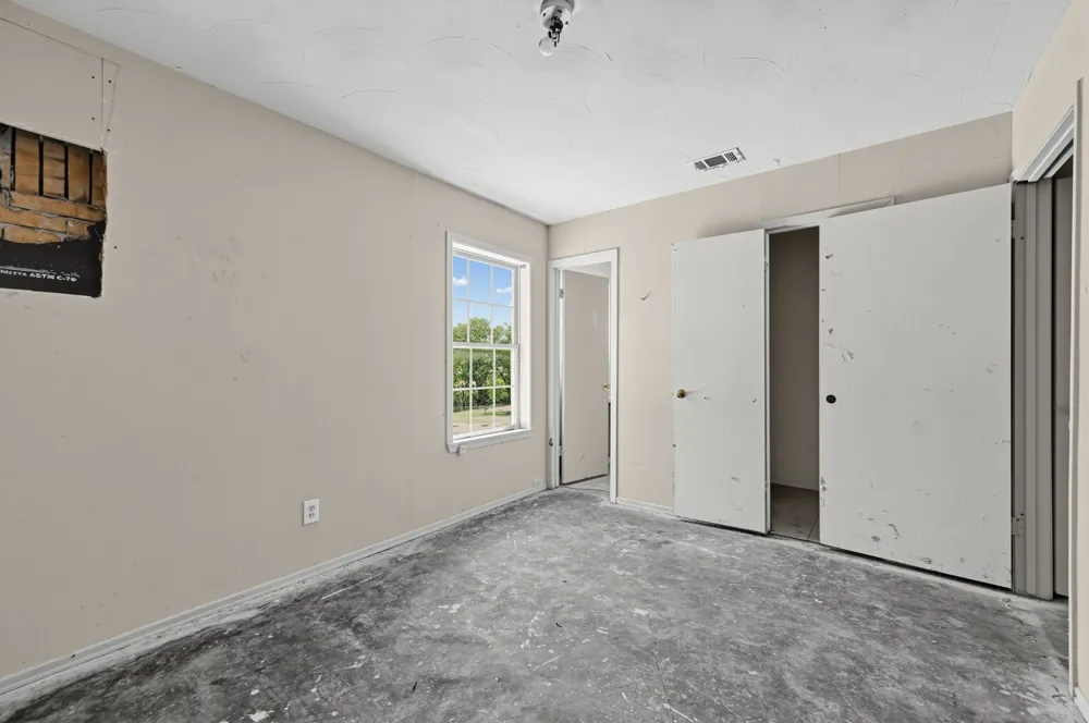 4604 Navajo Trail Balch Springs, TX 75180