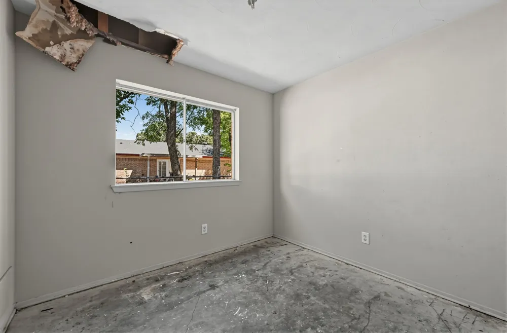 4604 Navajo Trail Balch Springs, TX 75180