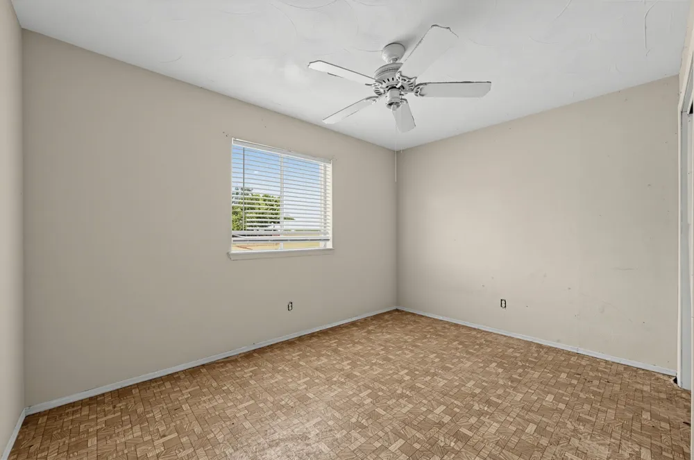 4604 Navajo Trail Balch Springs, TX 75180