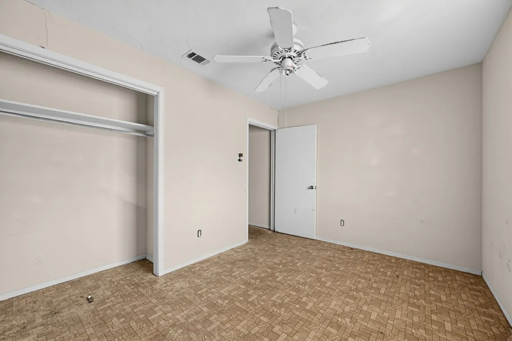 4604 Navajo Trail Balch Springs, TX 75180