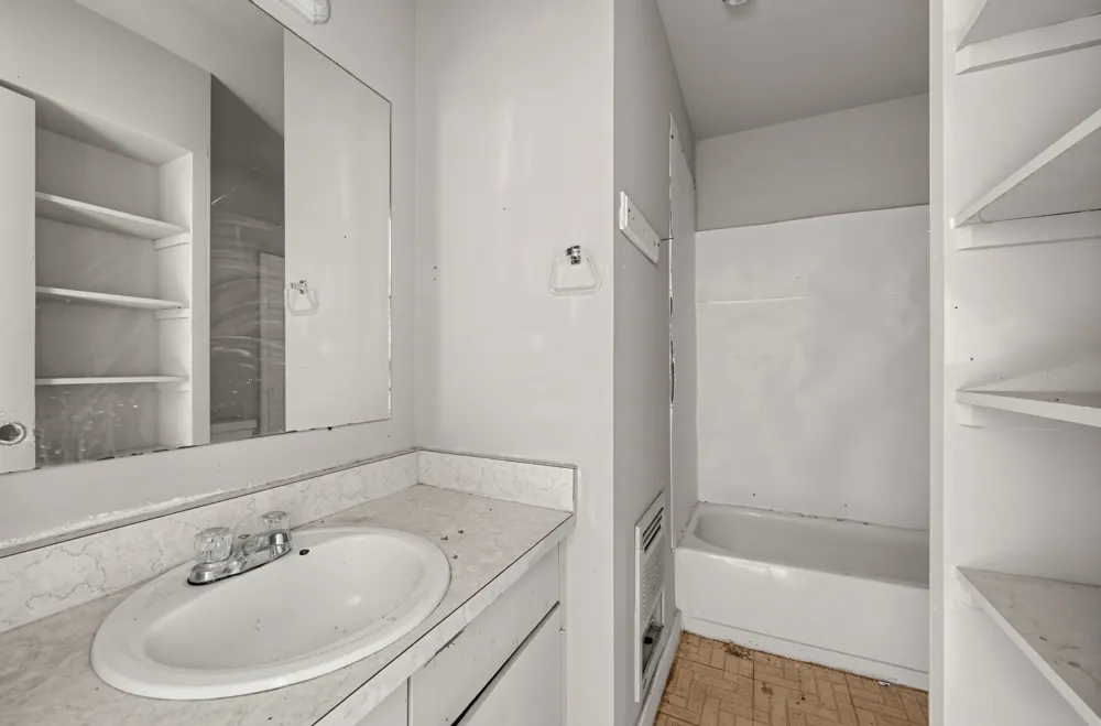 4604 Navajo Trail Balch Springs, TX 75180