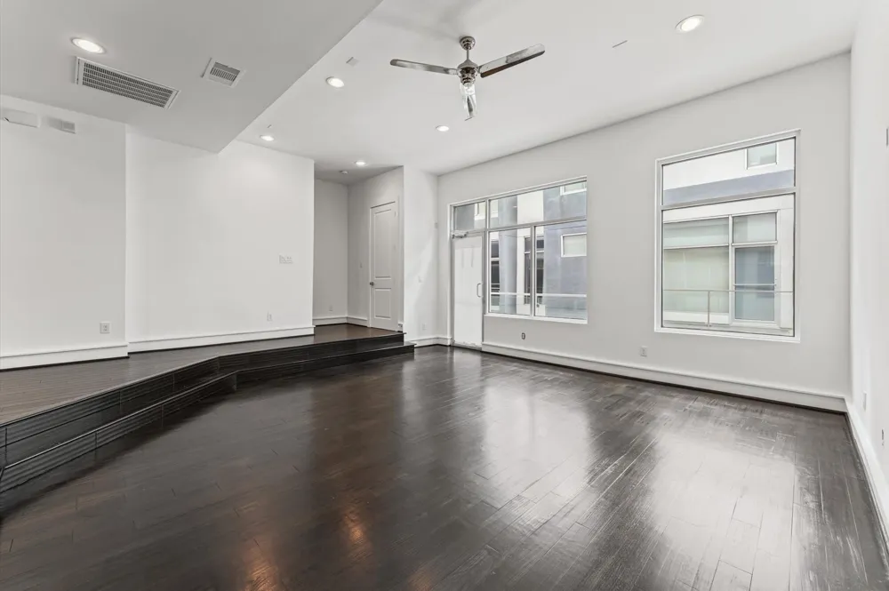 5228 Maxie Street #B Houston, TX 77007