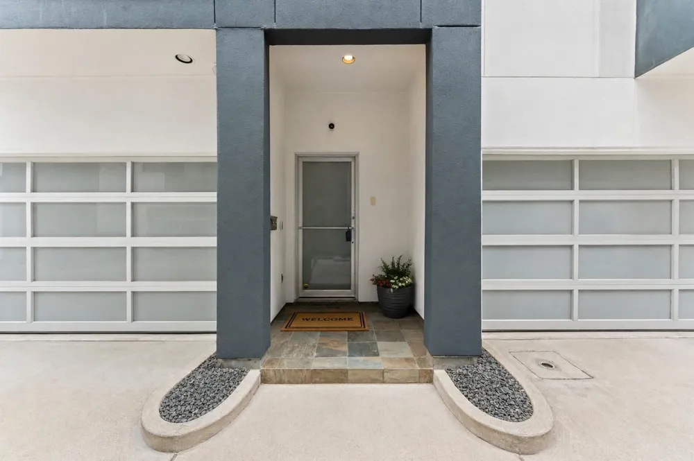 5228 Maxie Street #B Houston, TX 77007