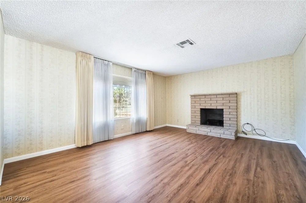 439 Sunburst Drive Henderson, NV 89002