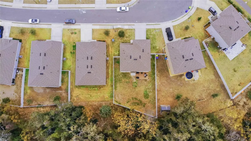3250 BLUE CRAB DRIVE Tavares, FL 32778
