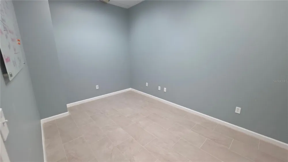 1901 S JOHN YOUNG PARKWAY #104 Kissimmee, FL 34741