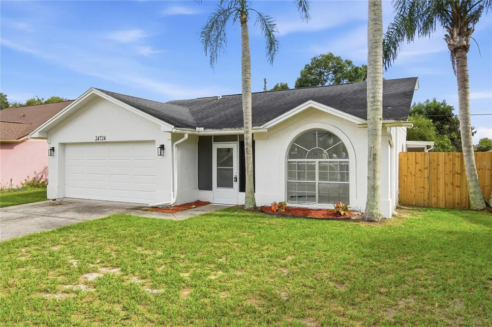 24724 SILVERSMITH DRIVE Lutz, FL 33559
