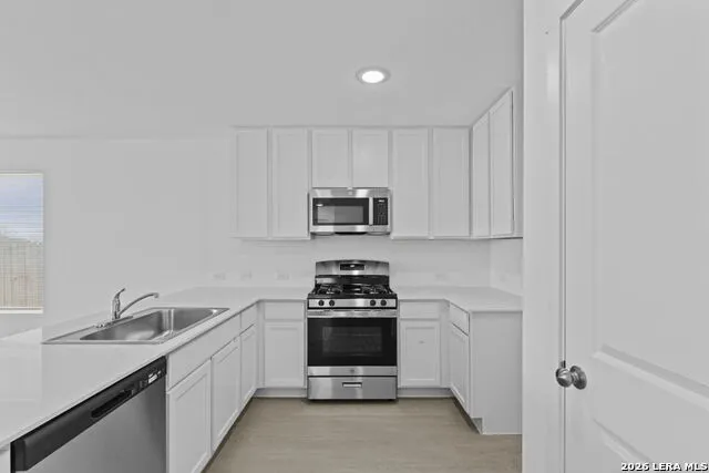 179 Juanita Way Fredericksburg, TX 78624