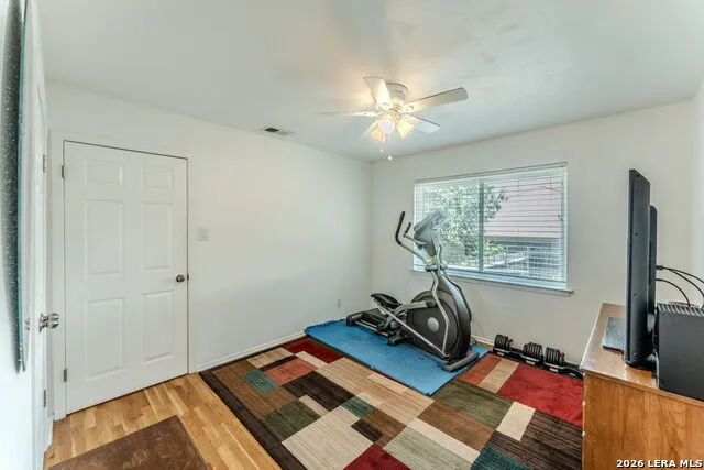 1618 NEW BOND ST San Antonio, TX 78231
