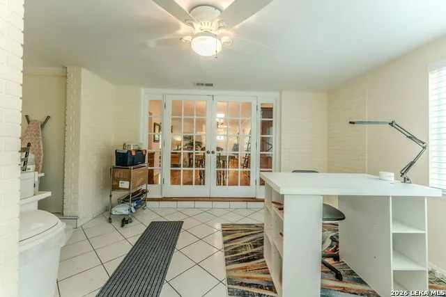 1618 NEW BOND ST San Antonio, TX 78231