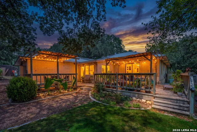 1618 NEW BOND ST San Antonio, TX 78231