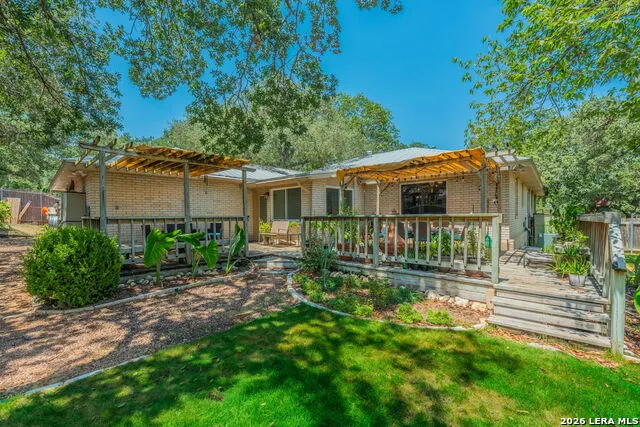 1618 NEW BOND ST San Antonio, TX 78231
