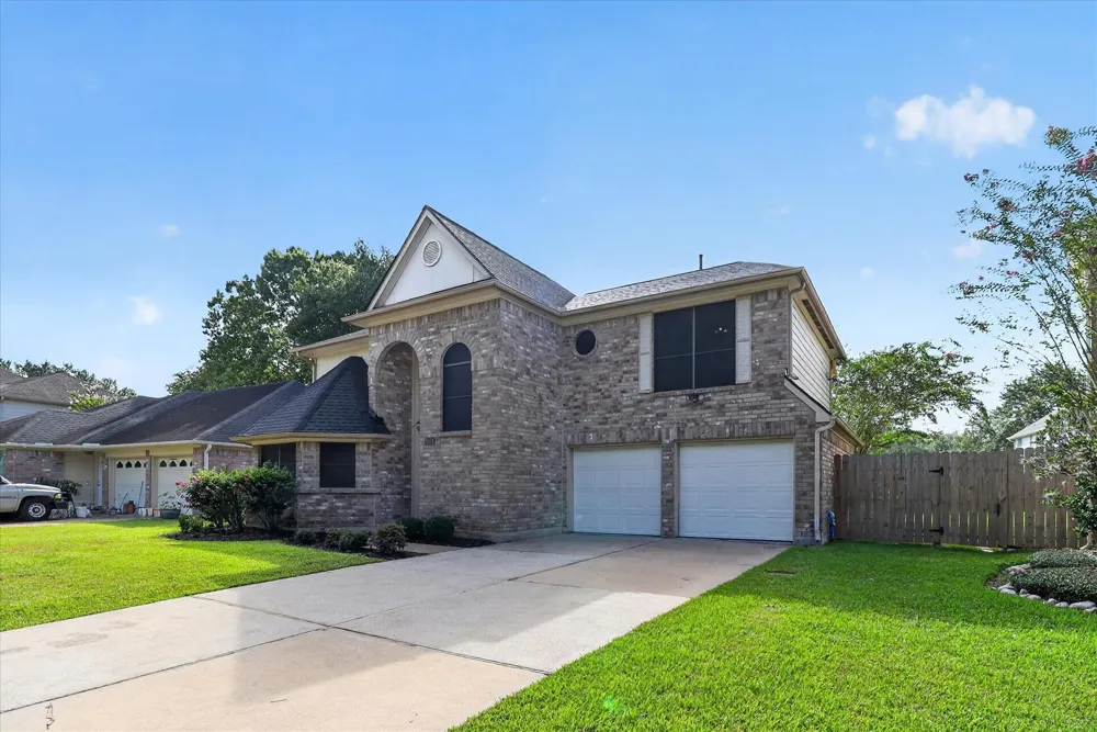 4614 Sunshine Drive Sugar Land, TX 77479