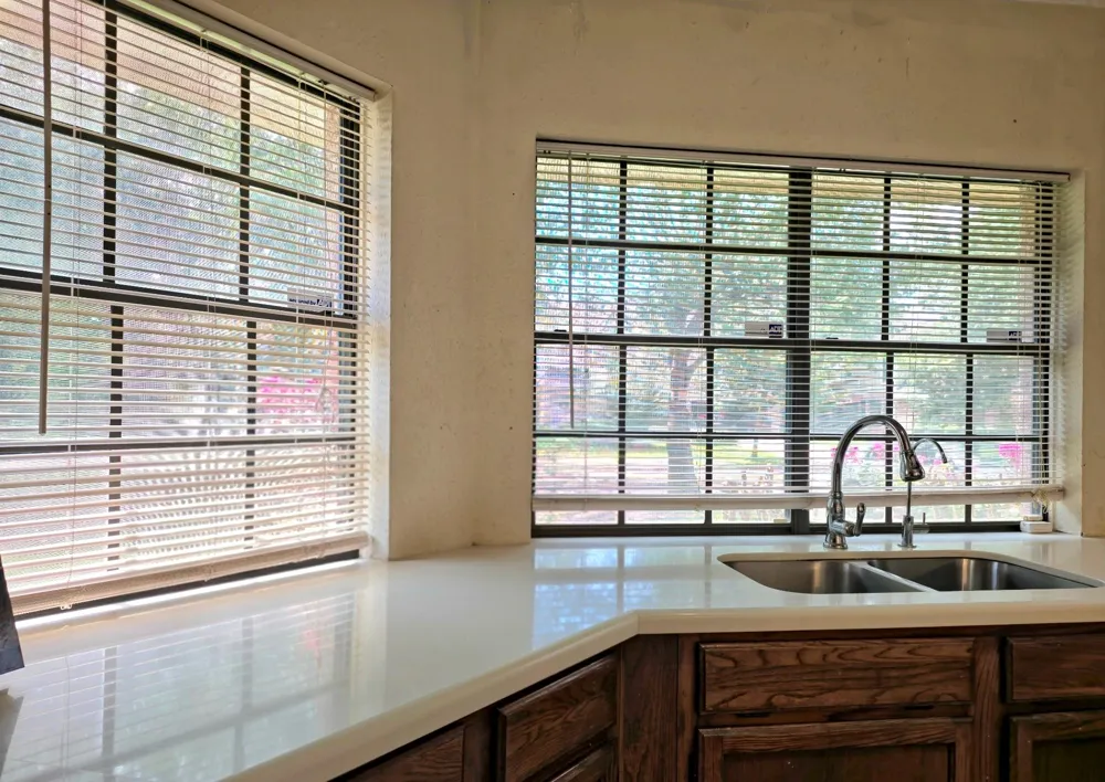 4614 Sunshine Drive Sugar Land, TX 77479