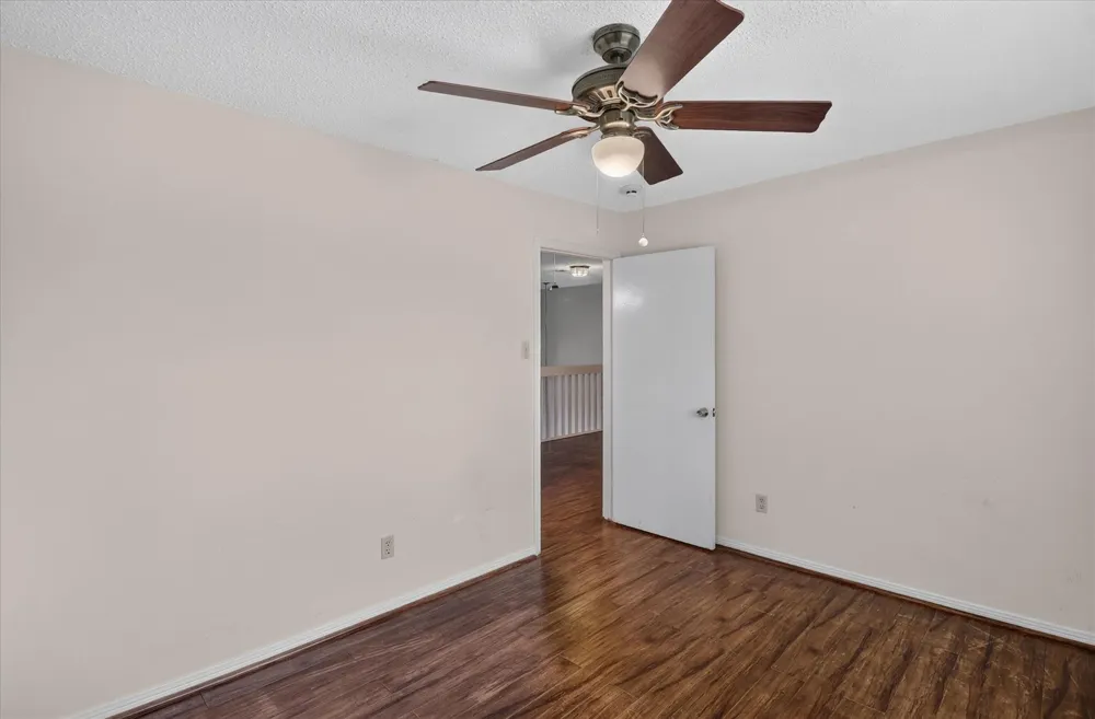 4614 Sunshine Drive Sugar Land, TX 77479