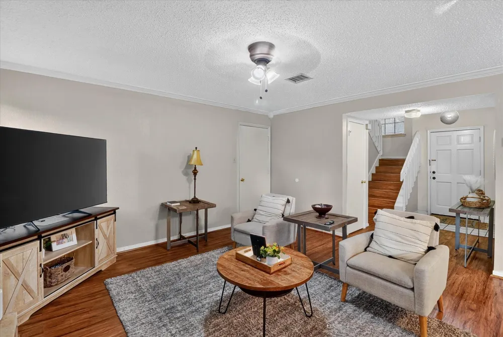 4614 Sunshine Drive Sugar Land, TX 77479