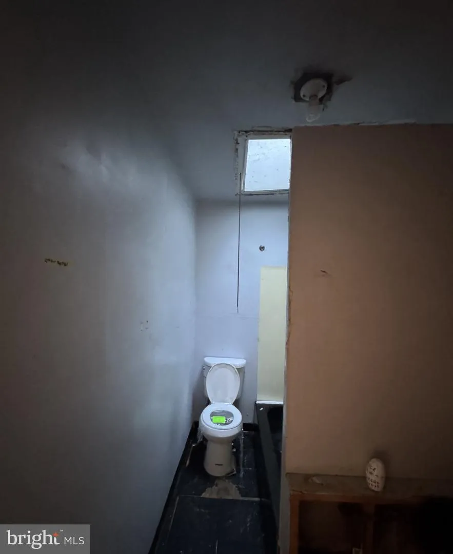 5747 BEECHWOOD STREET Philadelphia, PA 19138