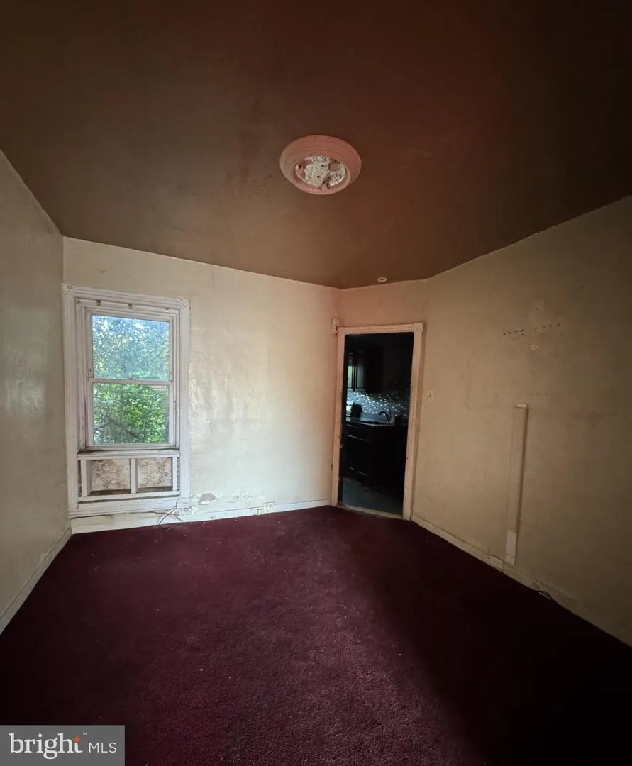 5747 BEECHWOOD STREET Philadelphia, PA 19138
