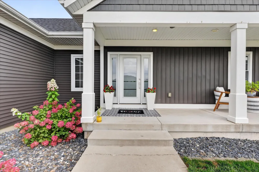 11290 Stout Avenue NE Rockford, MI 49341