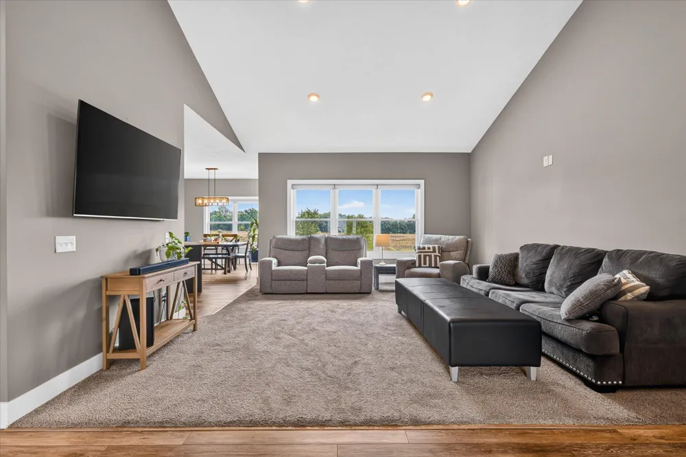11290 Stout Avenue NE Rockford, MI 49341