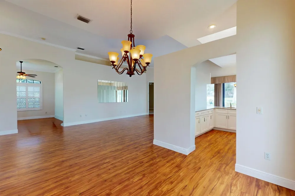 433 SW JEFFERSON CIRCLE Port St. Lucie, FL 34986