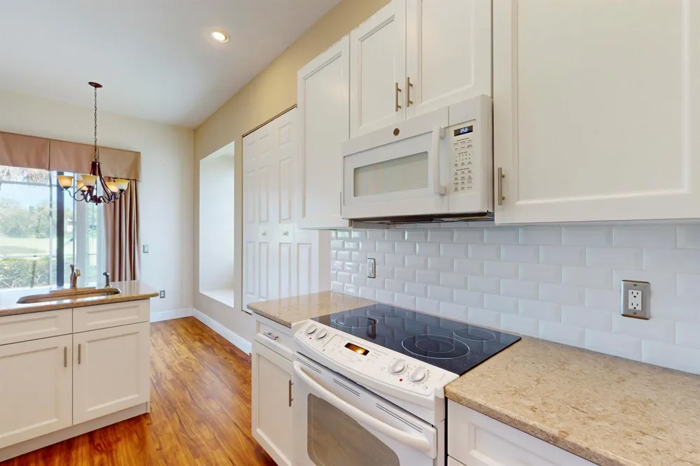 433 SW JEFFERSON CIRCLE Port St. Lucie, FL 34986