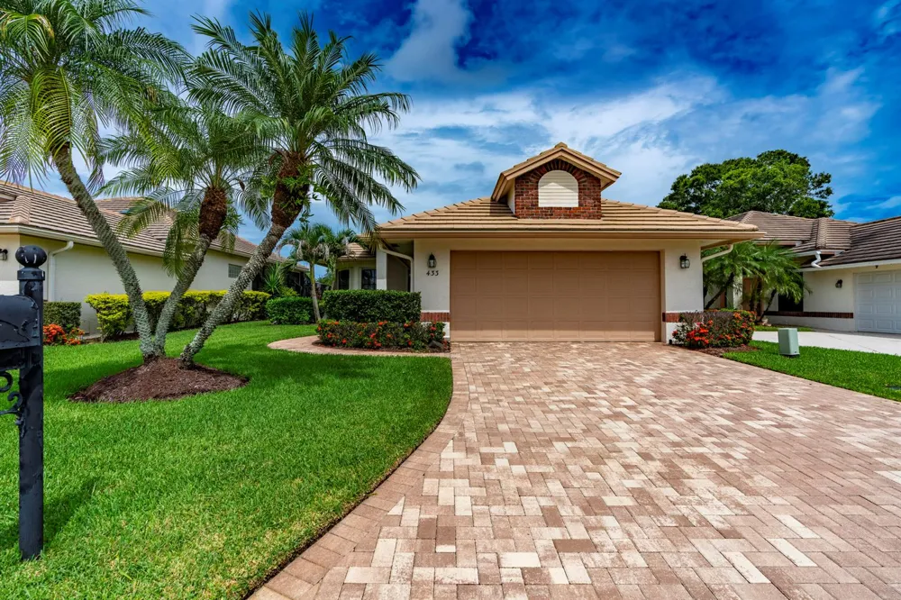 433 SW JEFFERSON CIRCLE Port St. Lucie, FL 34986