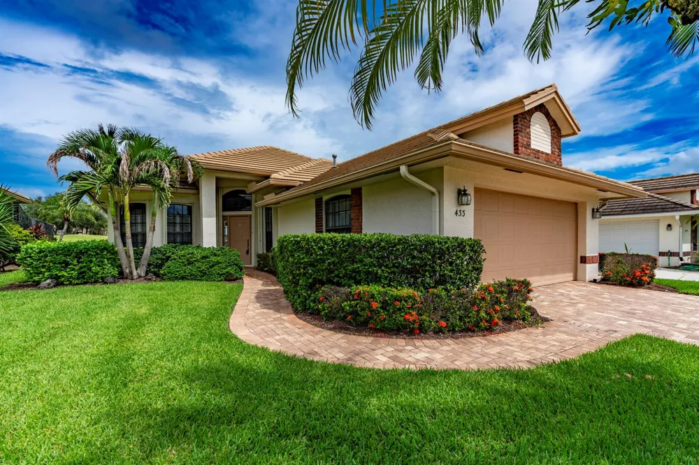 433 SW JEFFERSON CIRCLE Port St. Lucie, FL 34986