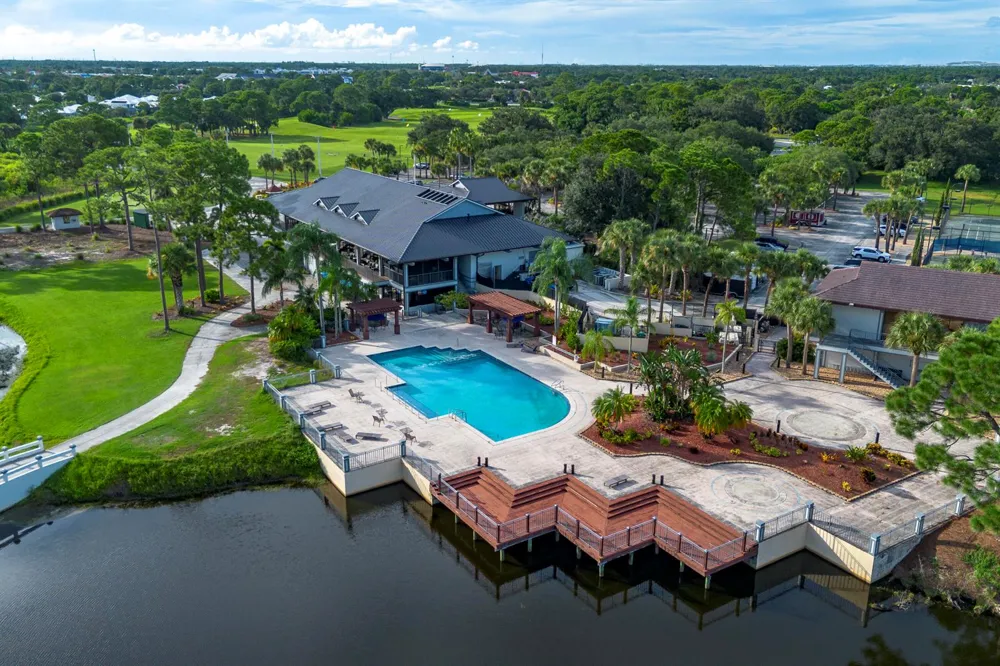 433 SW JEFFERSON CIRCLE Port St. Lucie, FL 34986