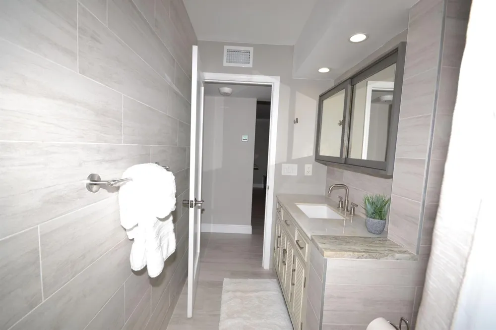 1051 SUGAR SANDS BOULEVARD #257 Singer Island, FL 33404